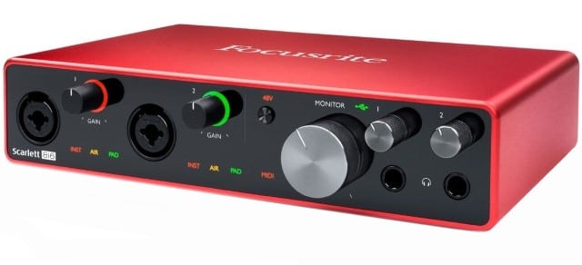 focusrite scarlett 8i6 3rd gen laterale